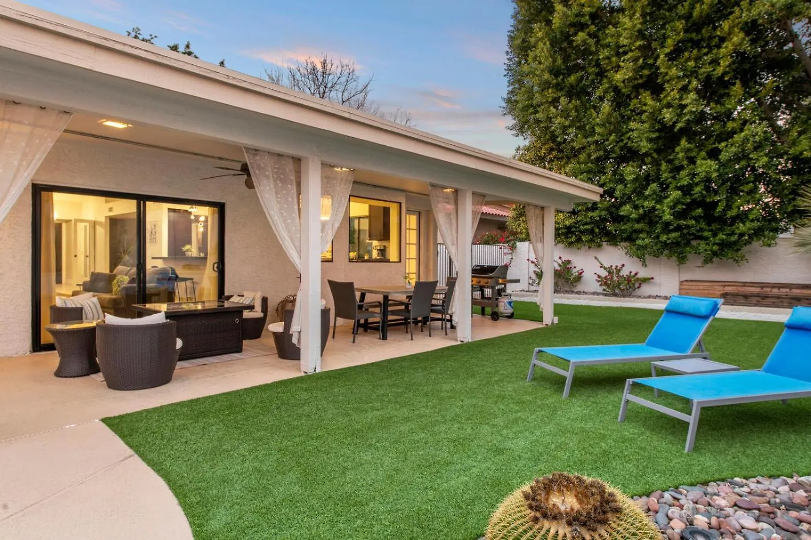 Holiday home Perfectly Located Spacious Home With Heated Pool Phoenix United States